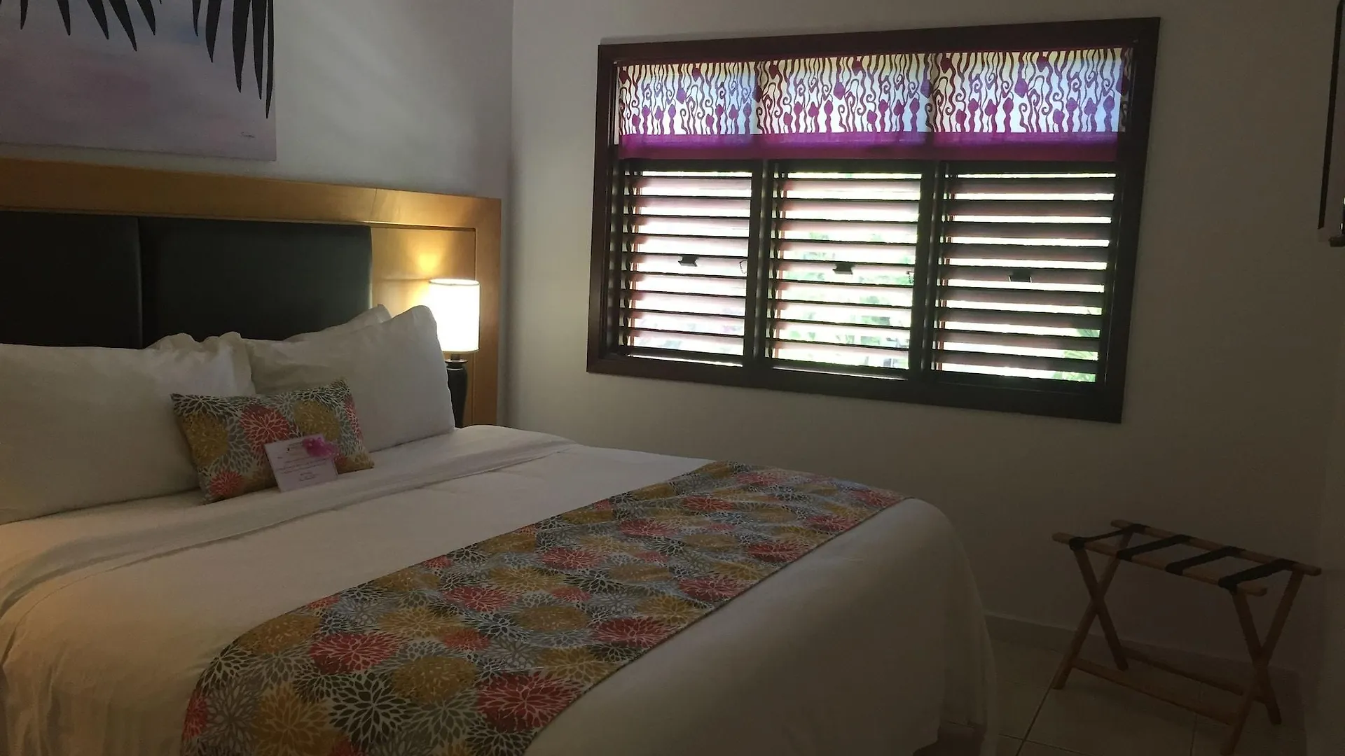 Buccaneer Beach Club Dickenson Bay Apartmanhotel