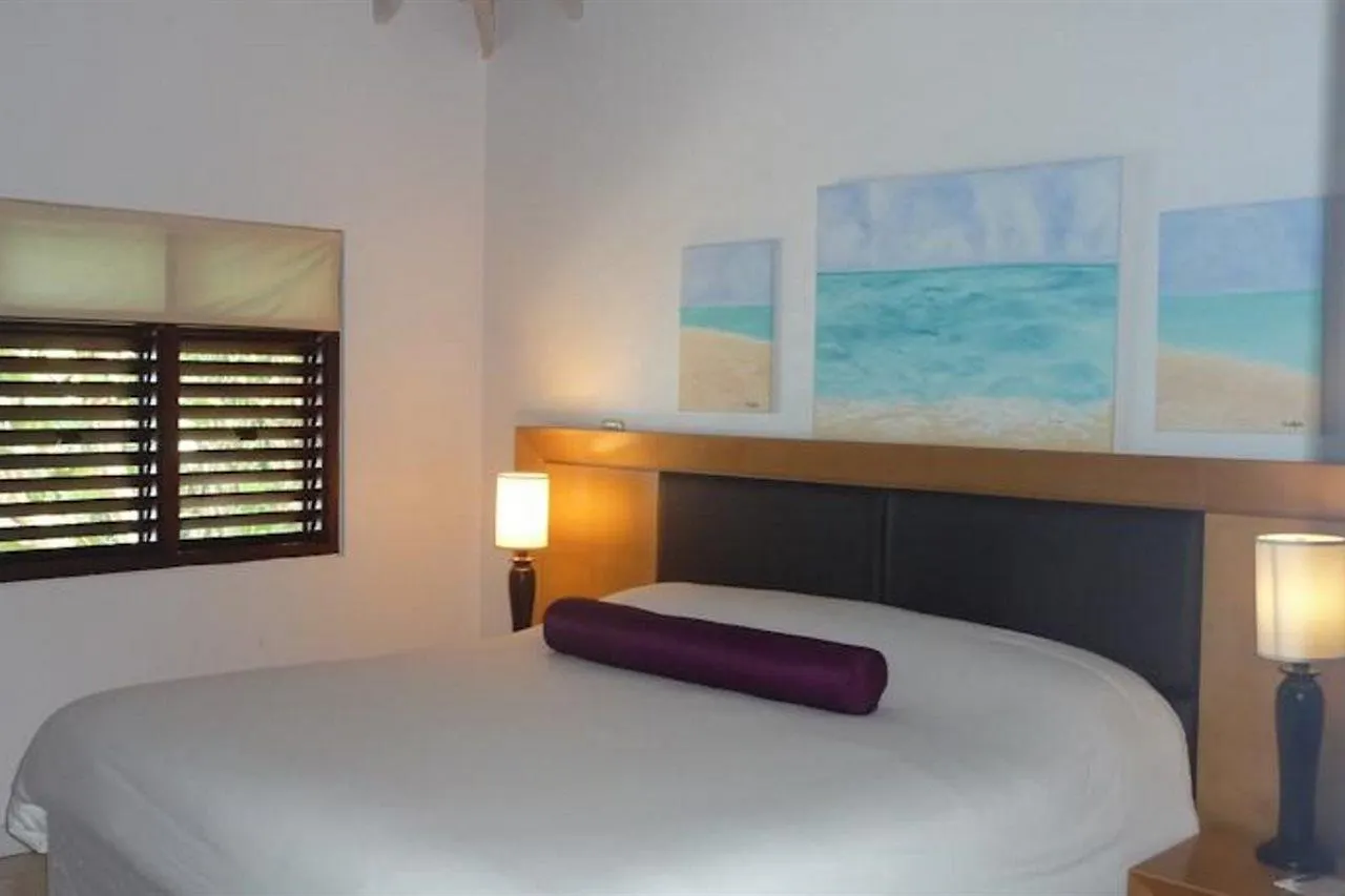Dickenson Bay Buccaneer Beach Club شقة فندقية Dickenson Bay